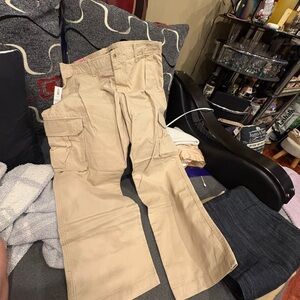 Old Navy Men's Beige Cargo Pants 38x30